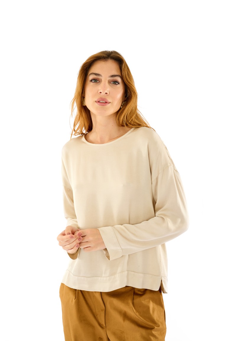 Blusa raso girocollo