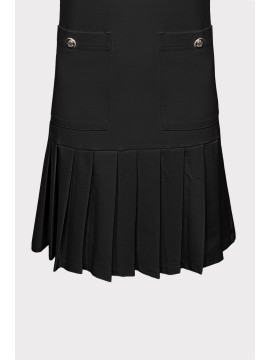 Abito college con pieghe all'orlo