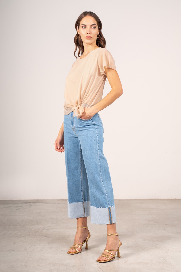 Jeans con piegone