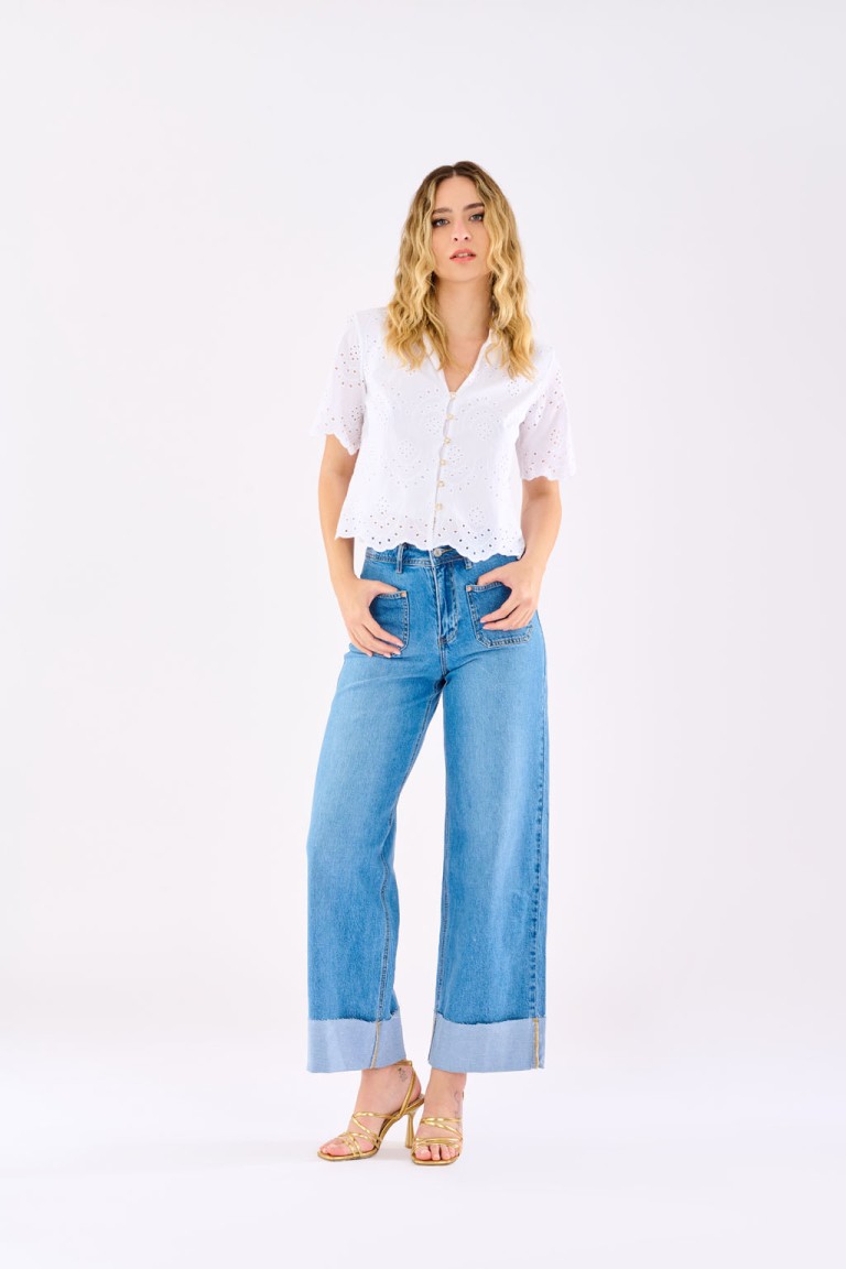 Jeans straight con taschini