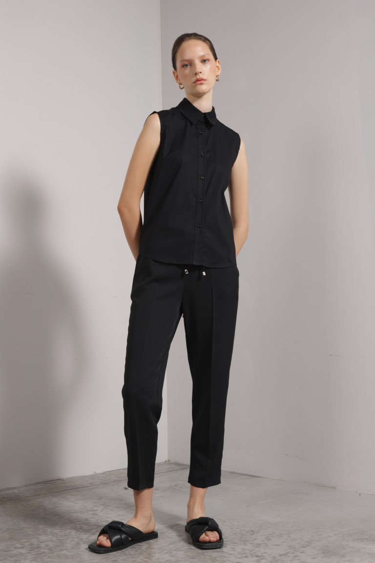 Camicia smanicata