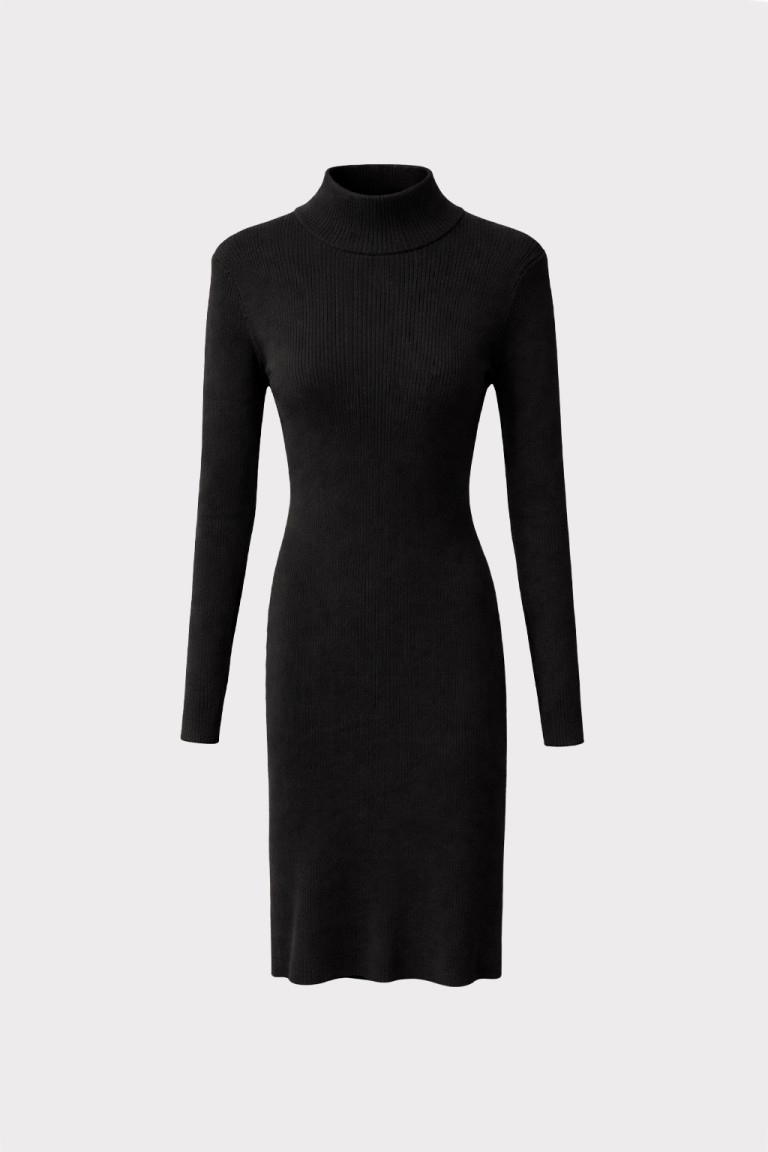 Abito in maglia collo alto