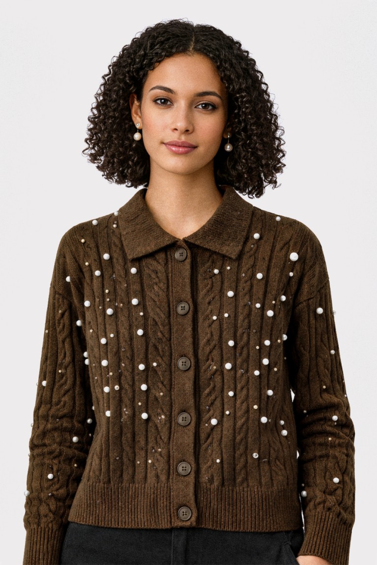 Cardigan colletto e perle