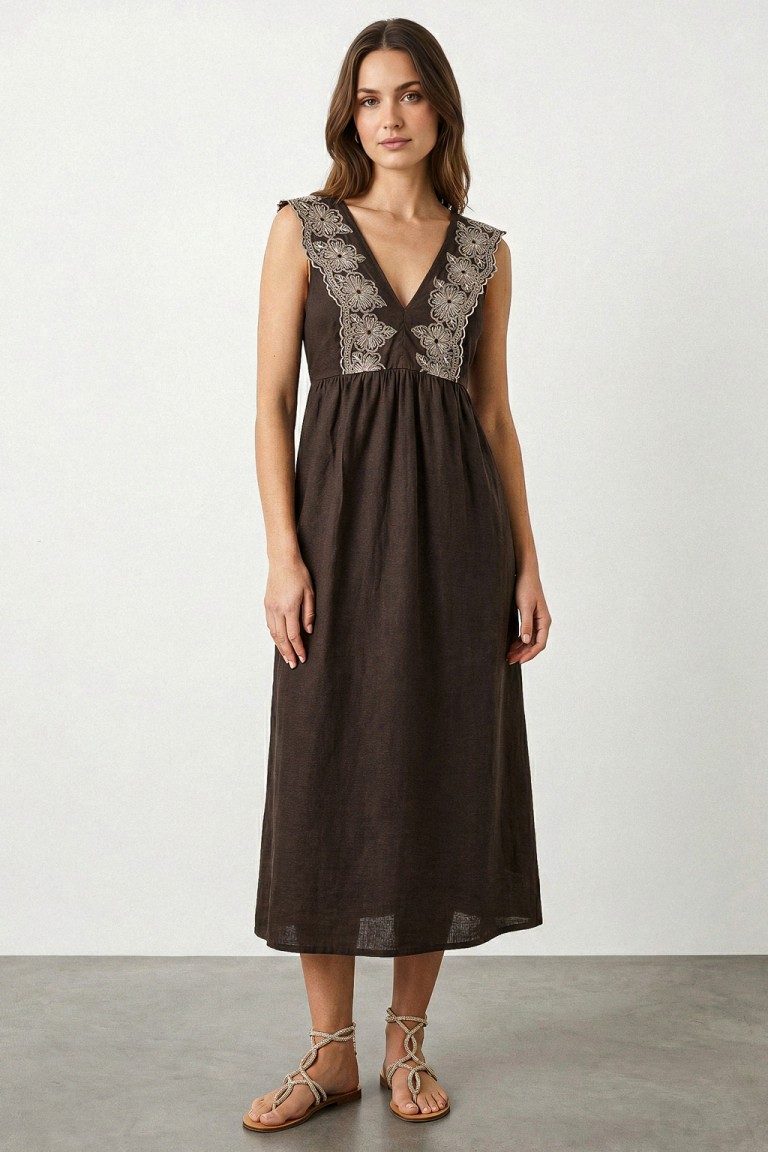 Abito corpetto ricamato