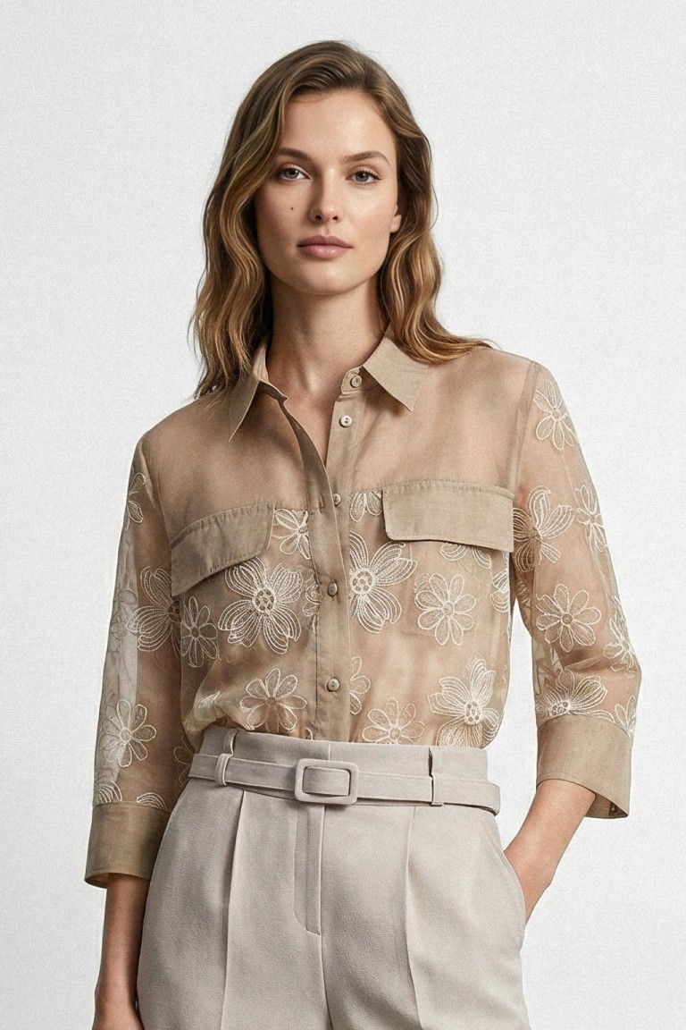Camicia con ricamo