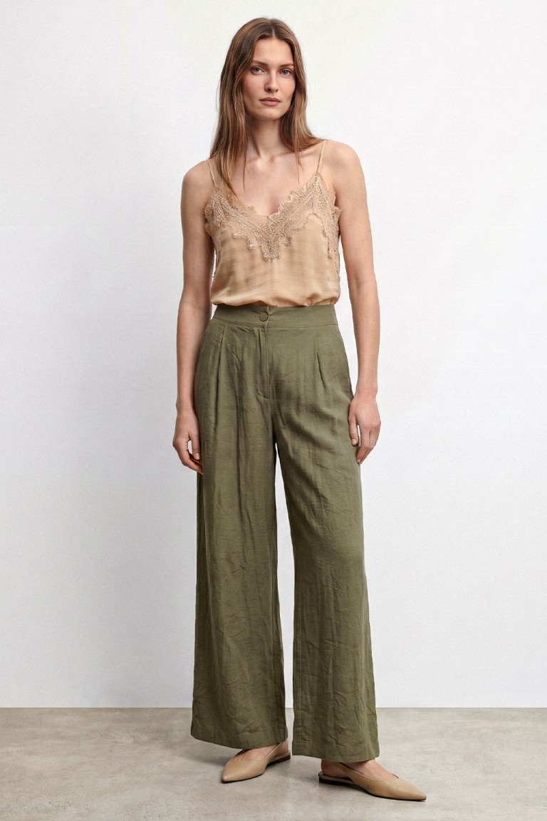 Pantalone fluido gamba ampia