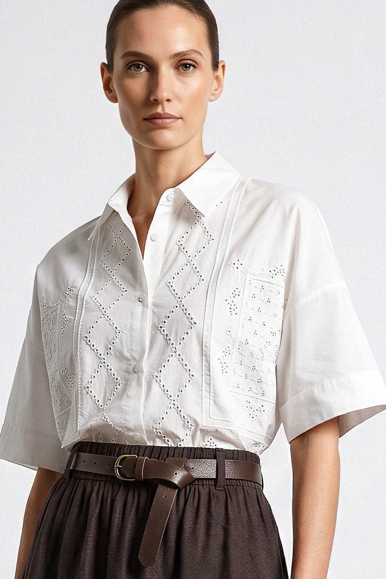 Camicia boxy con ricami