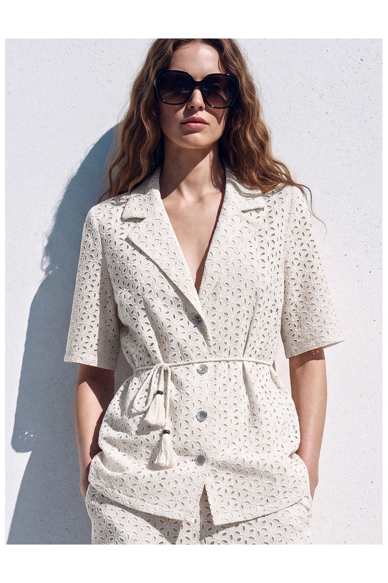 Camicia sangallo con cintura